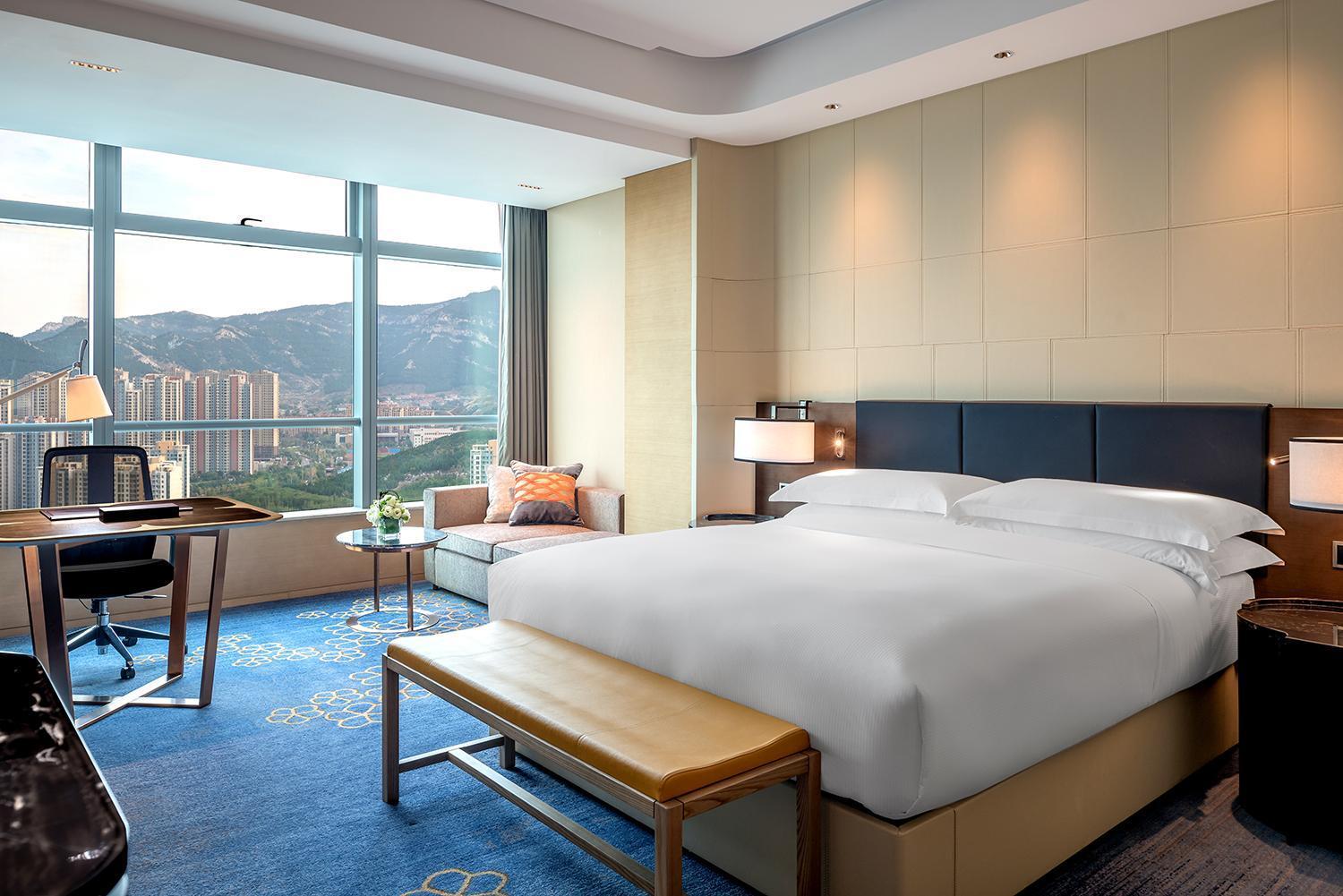Hilton Jinan South Hotel & Residences Exterior foto