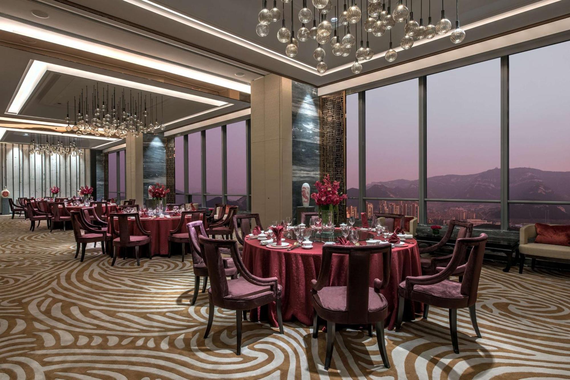 Hilton Jinan South Hotel & Residences Exterior foto